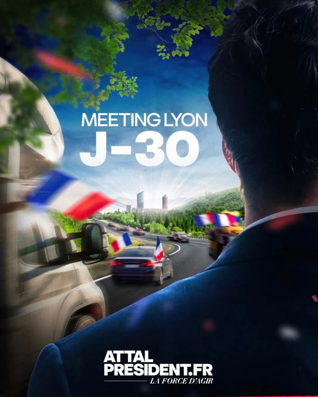 Visuel avec Gabriel Attal souriant des drapeaux français et européens qui s'agitent avec un texte J-30 meeting