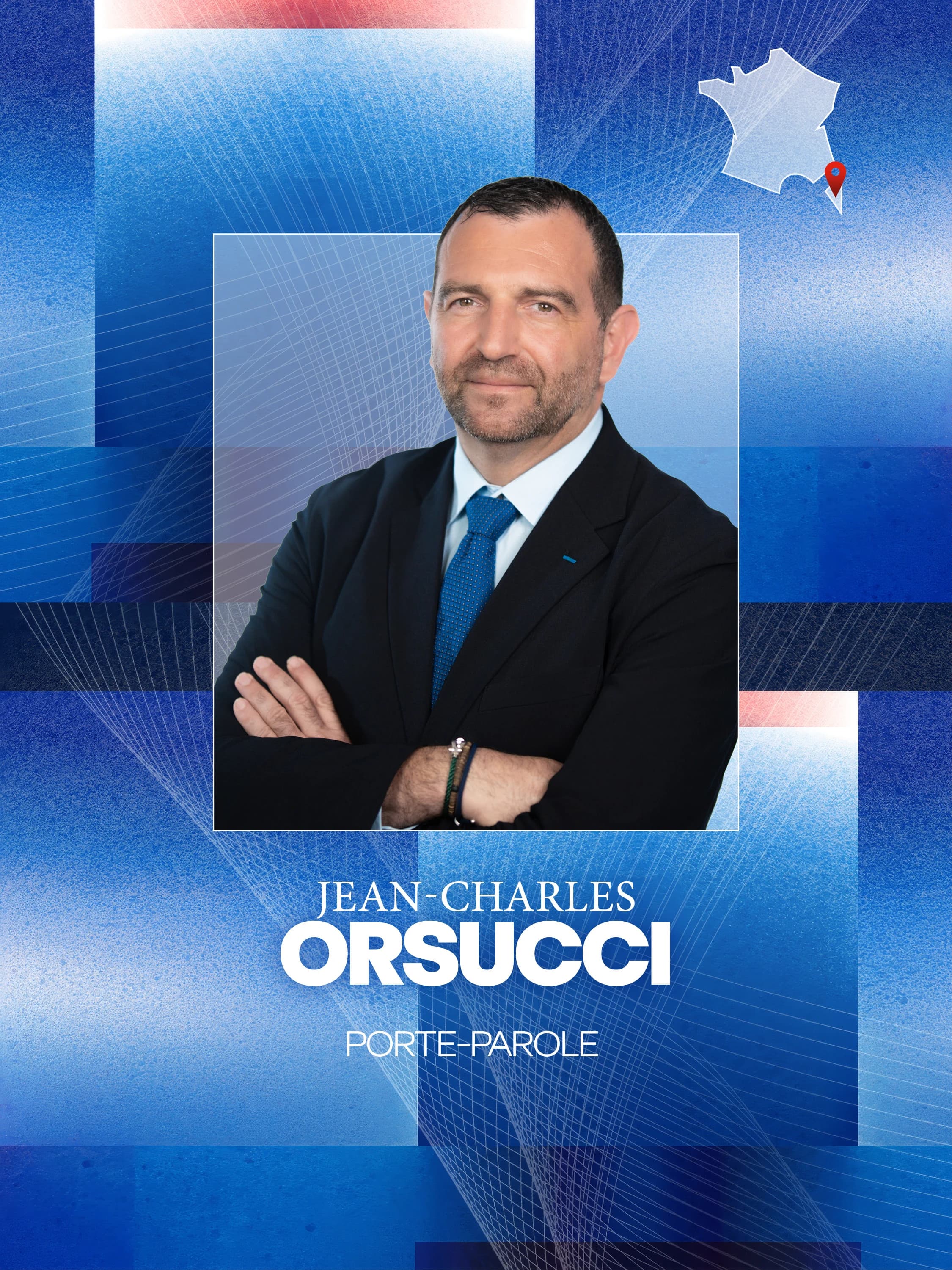 Portrait de Jean-Charles Orsucci, souriant légèrement, les bras croisés, portant une chemise blanche, une cravate bleue et un costume noir. En dessous du portrait, il est écrit "JEAN-CHARLES ORSUCCI" en grandes lettres blanches, suivi de "PORTE-PAROLE"